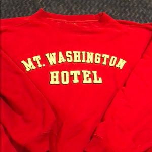 Mt. Washing Hotel Crew Neck